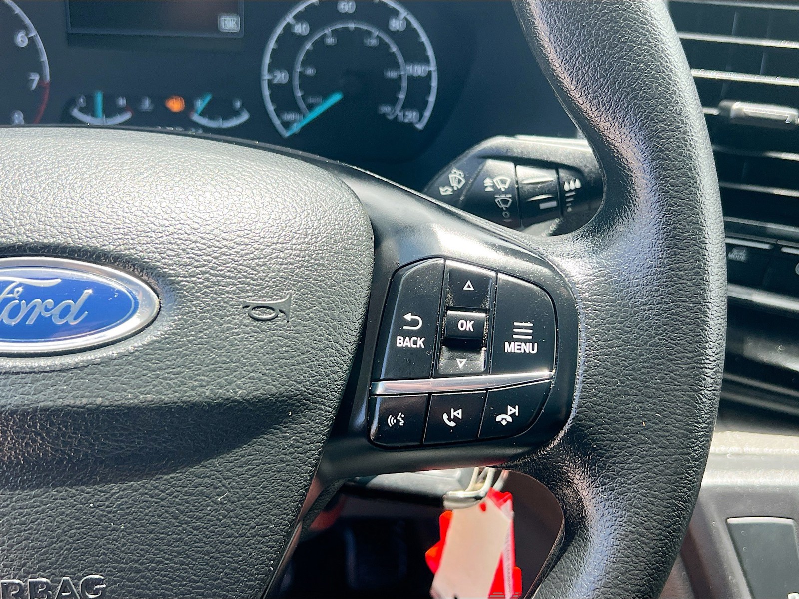 Used 2025 Oxford White Ford Base image 17