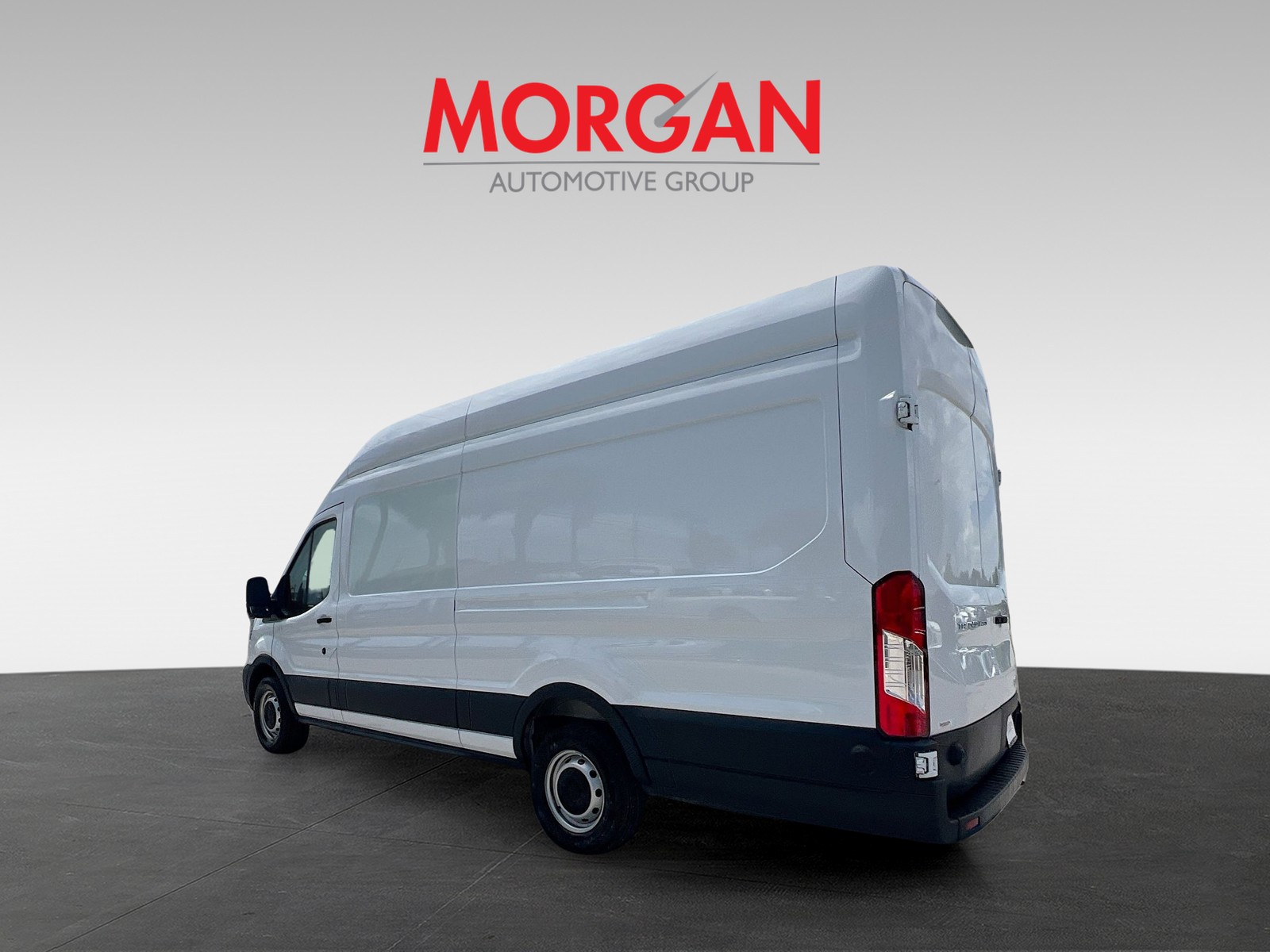 Used 2025 Oxford White Ford Base image 5