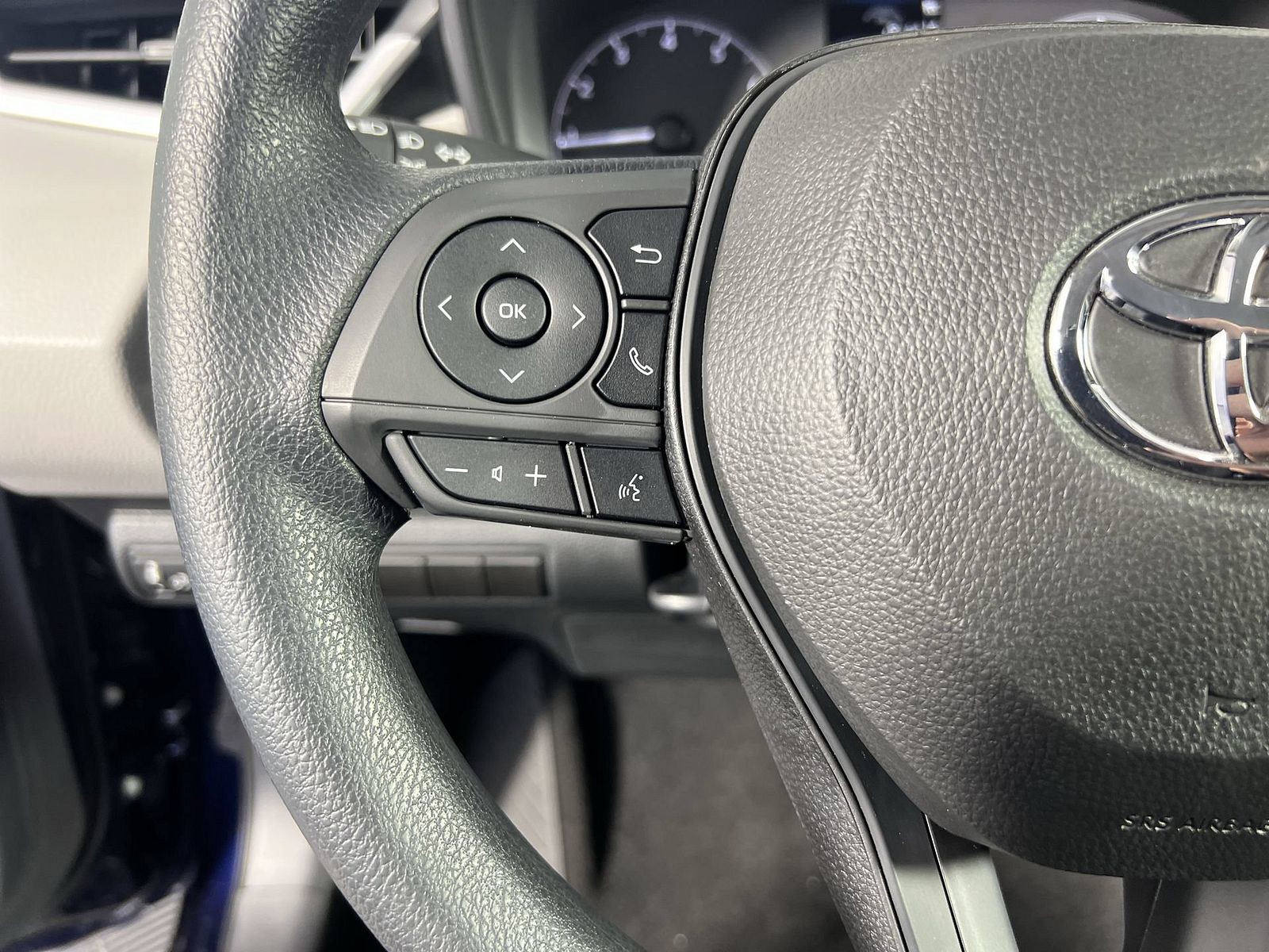 Used 2023 Blueprint Toyota LE image 9