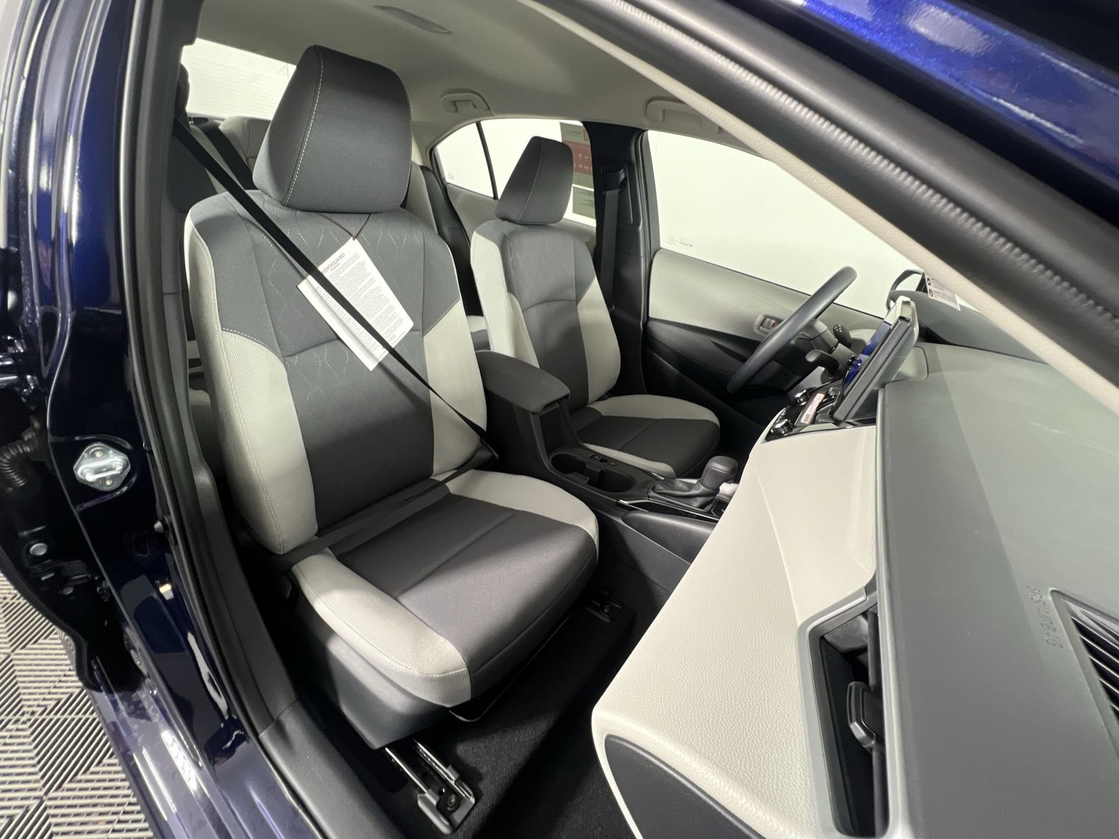 Used 2023 Blueprint Toyota LE image 20