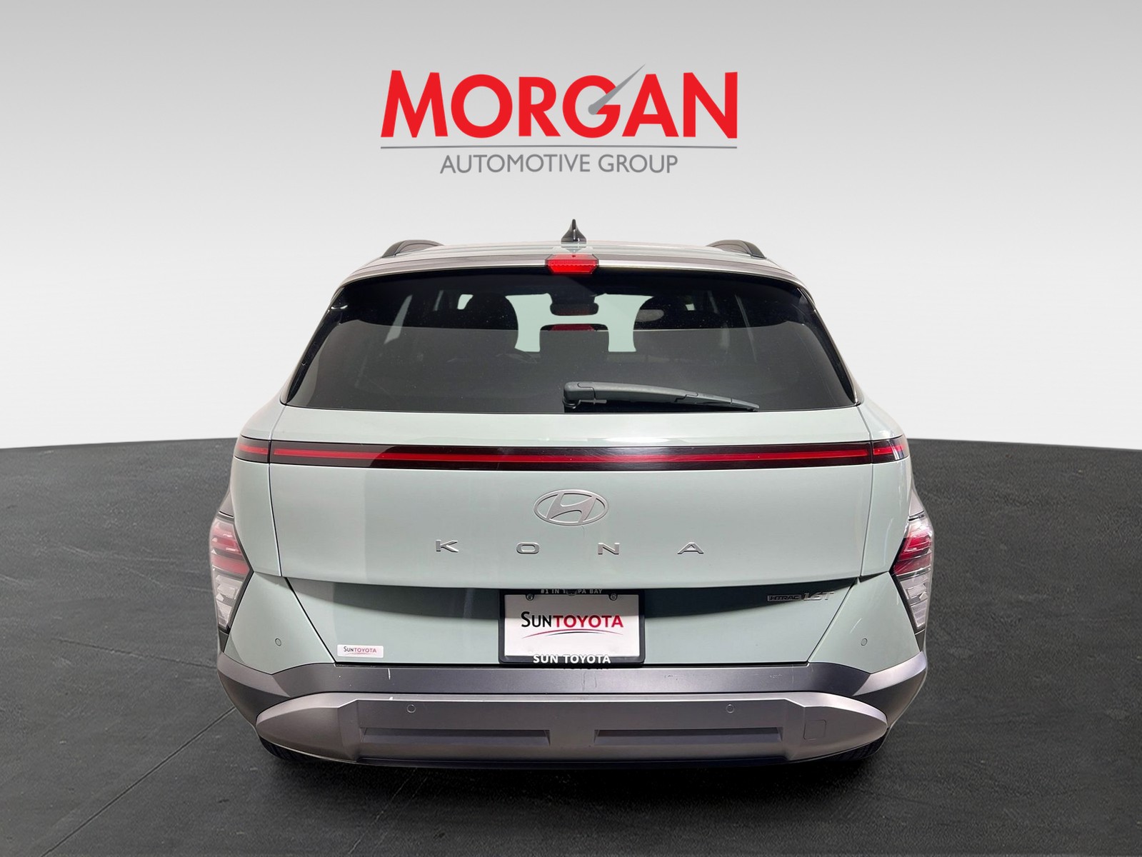Used 2024 Mirage Green Hyundai Limited image 4