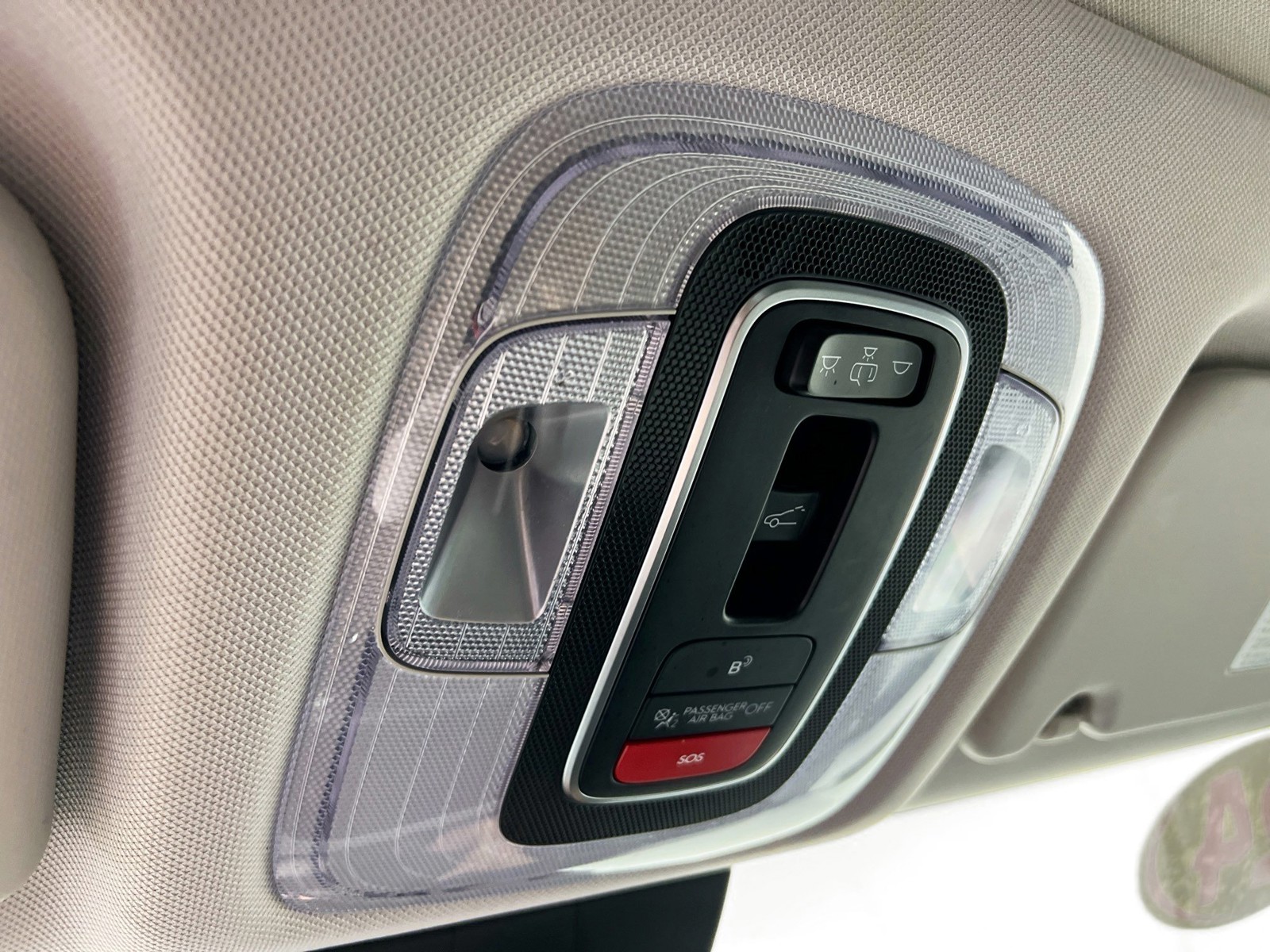 Used 2024 Mirage Green Hyundai Limited image 18