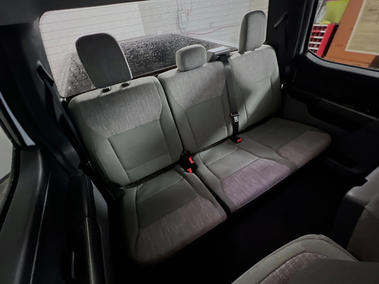 Used 2023 Oxford White Ford XLT image 29