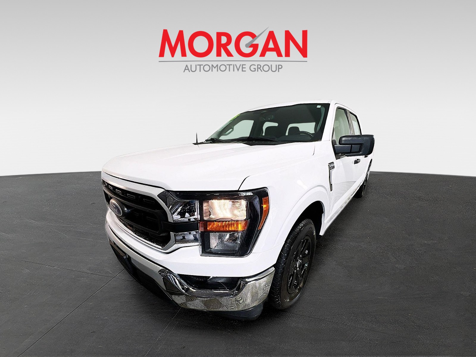 Used 2023 Oxford White Ford XLT image 7