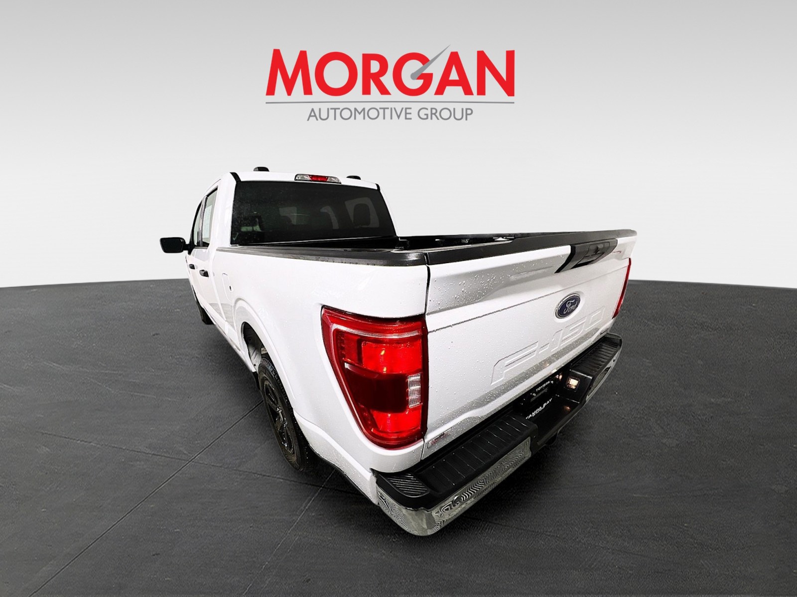 Used 2023 Oxford White Ford XLT image 5