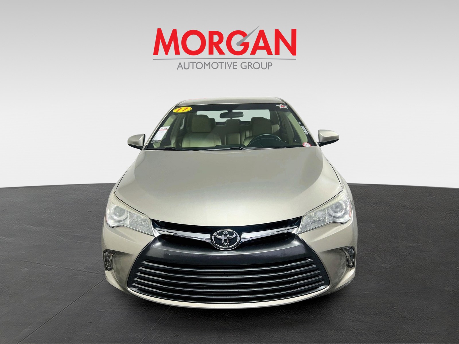Used 2017 Creme Brulee Mica Toyota XLE image 8