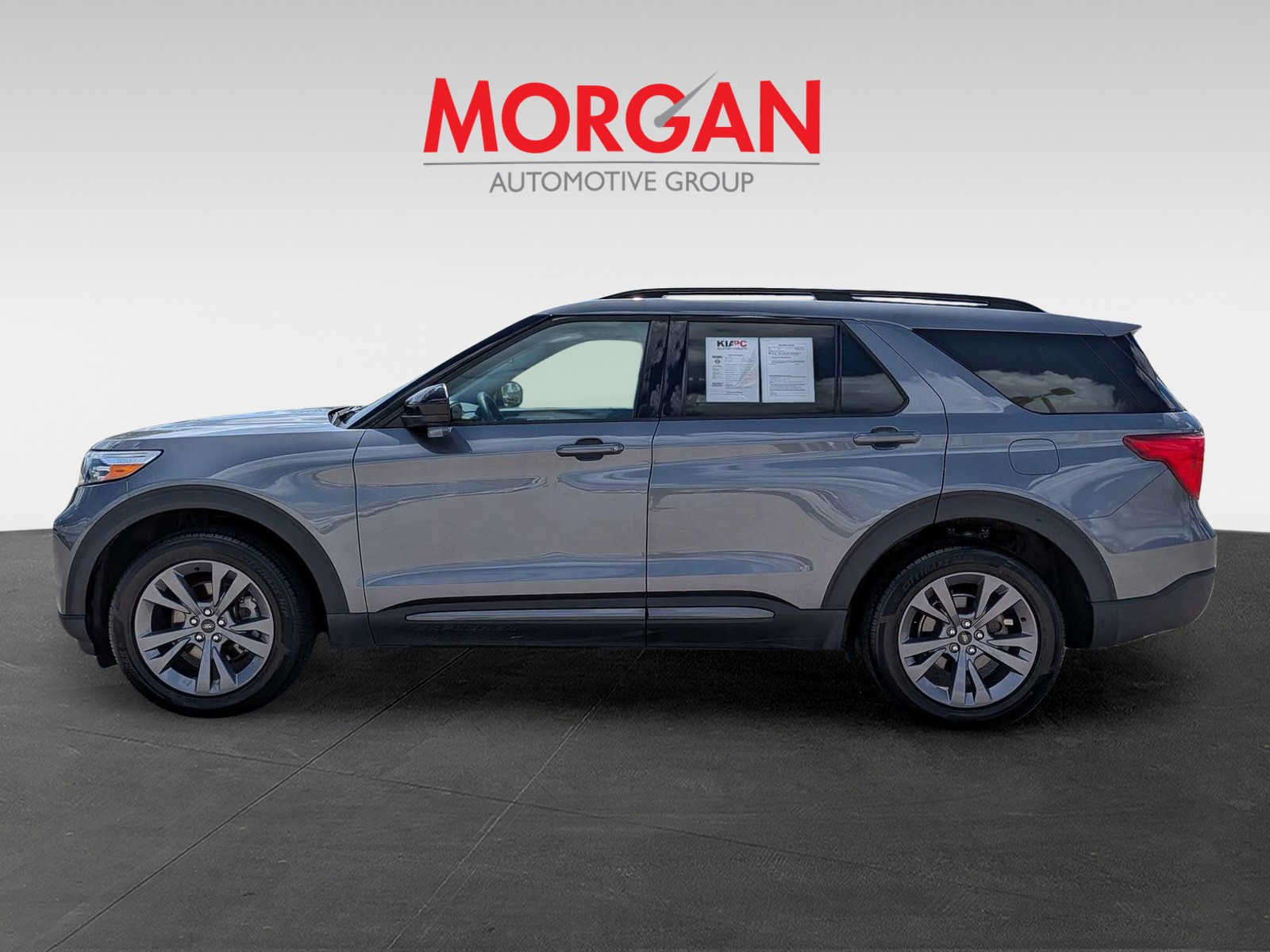 Used 2022 Carbonized Gray Metallic Ford XLT image 8