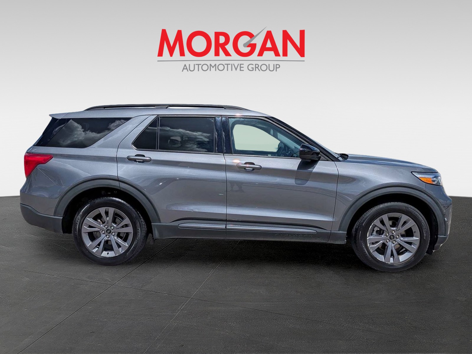 Used 2022 Carbonized Gray Metallic Ford XLT image 4
