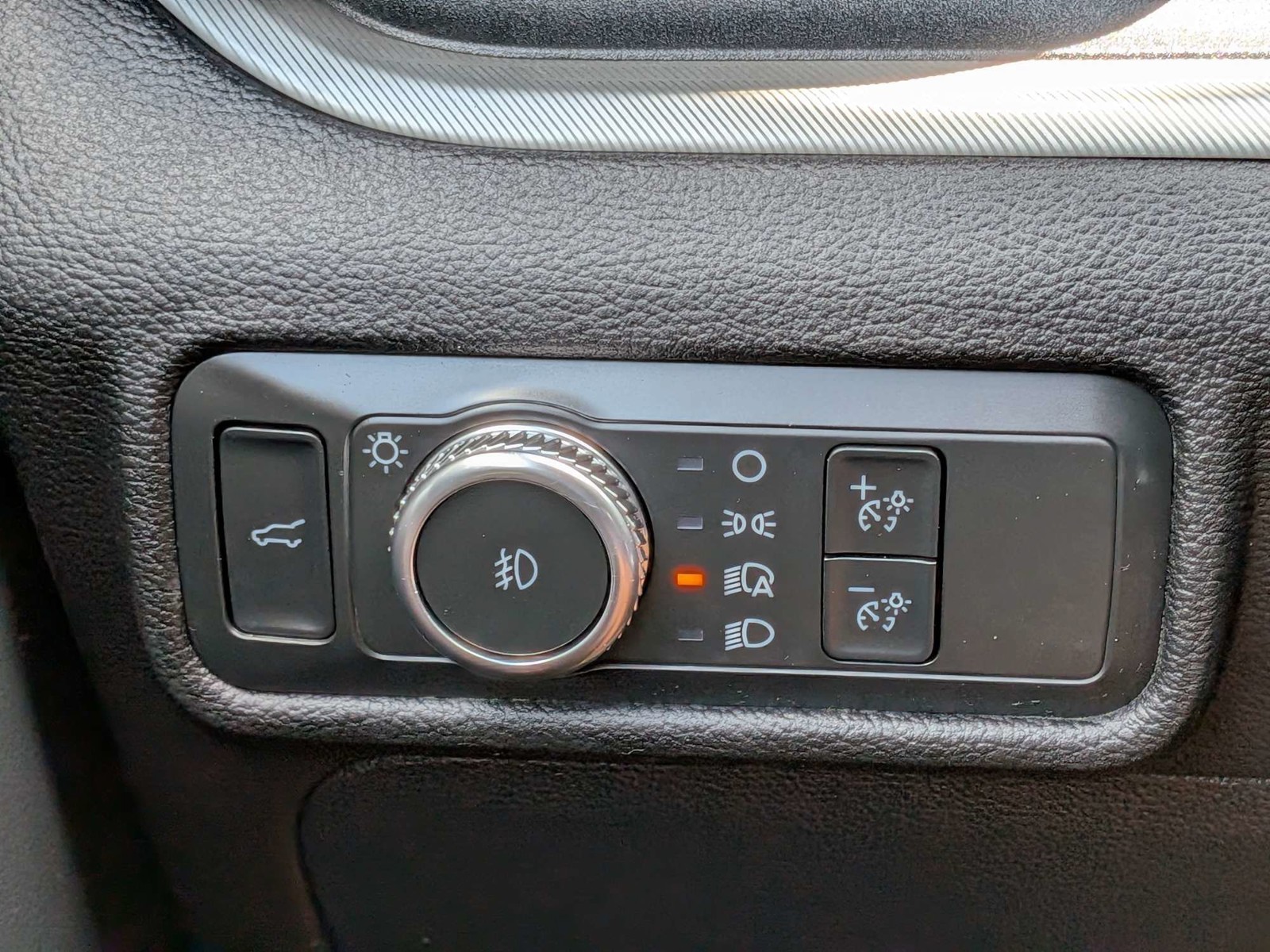 Used 2022 Carbonized Gray Metallic Ford XLT image 34