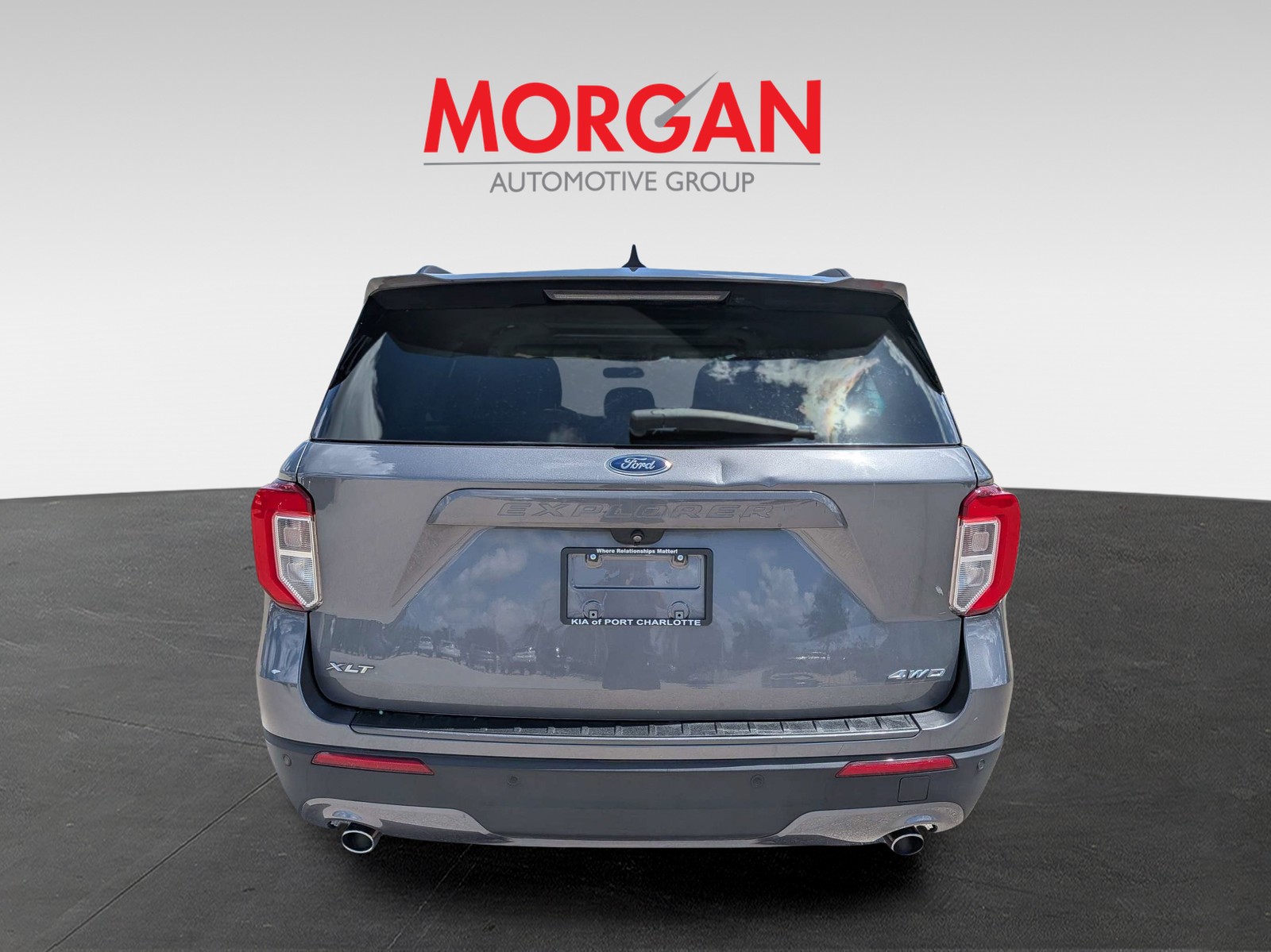Used 2022 Carbonized Gray Metallic Ford XLT image 6