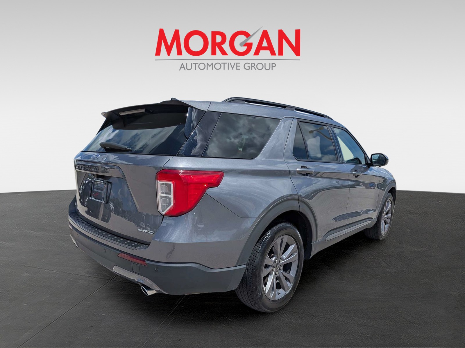 Used 2022 Carbonized Gray Metallic Ford XLT image 5