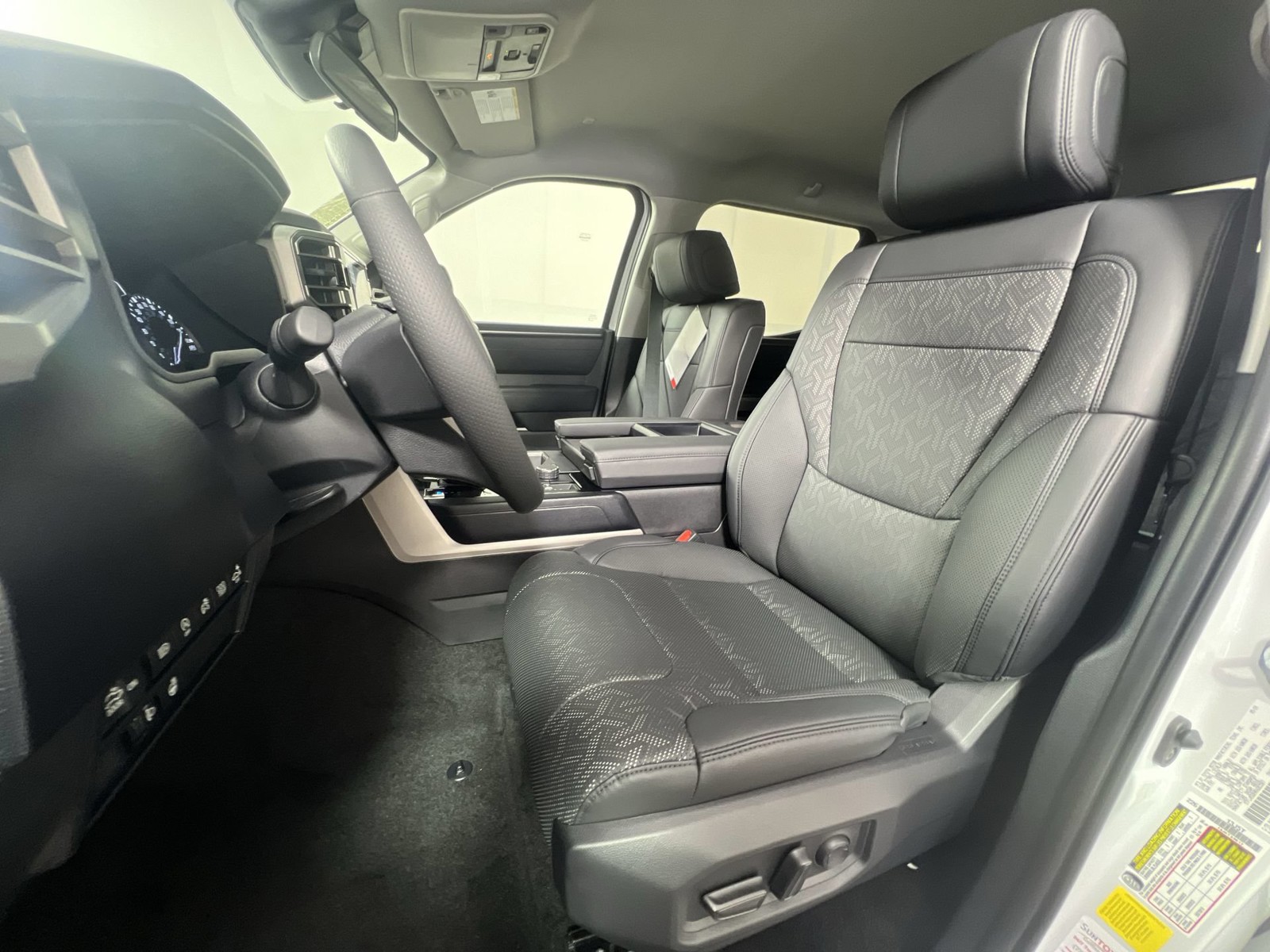 Used 2024 Ice Cap Toyota SR5 image 12