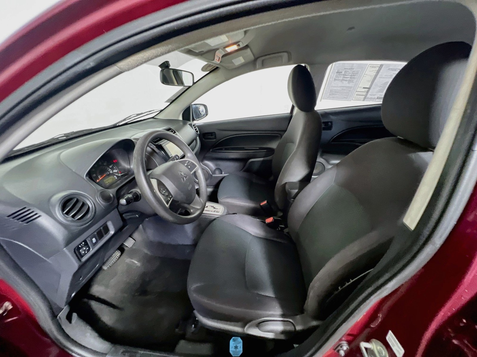 Used 2019 Wine Red Metallic Mitsubishi ES image 12