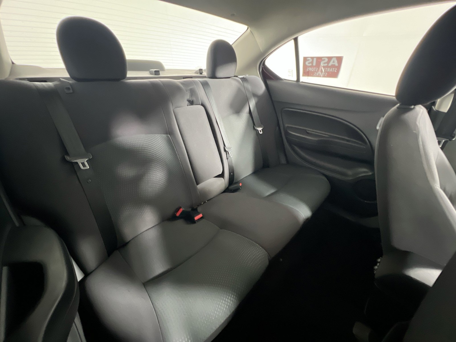 Used 2019 Wine Red Metallic Mitsubishi ES image 28