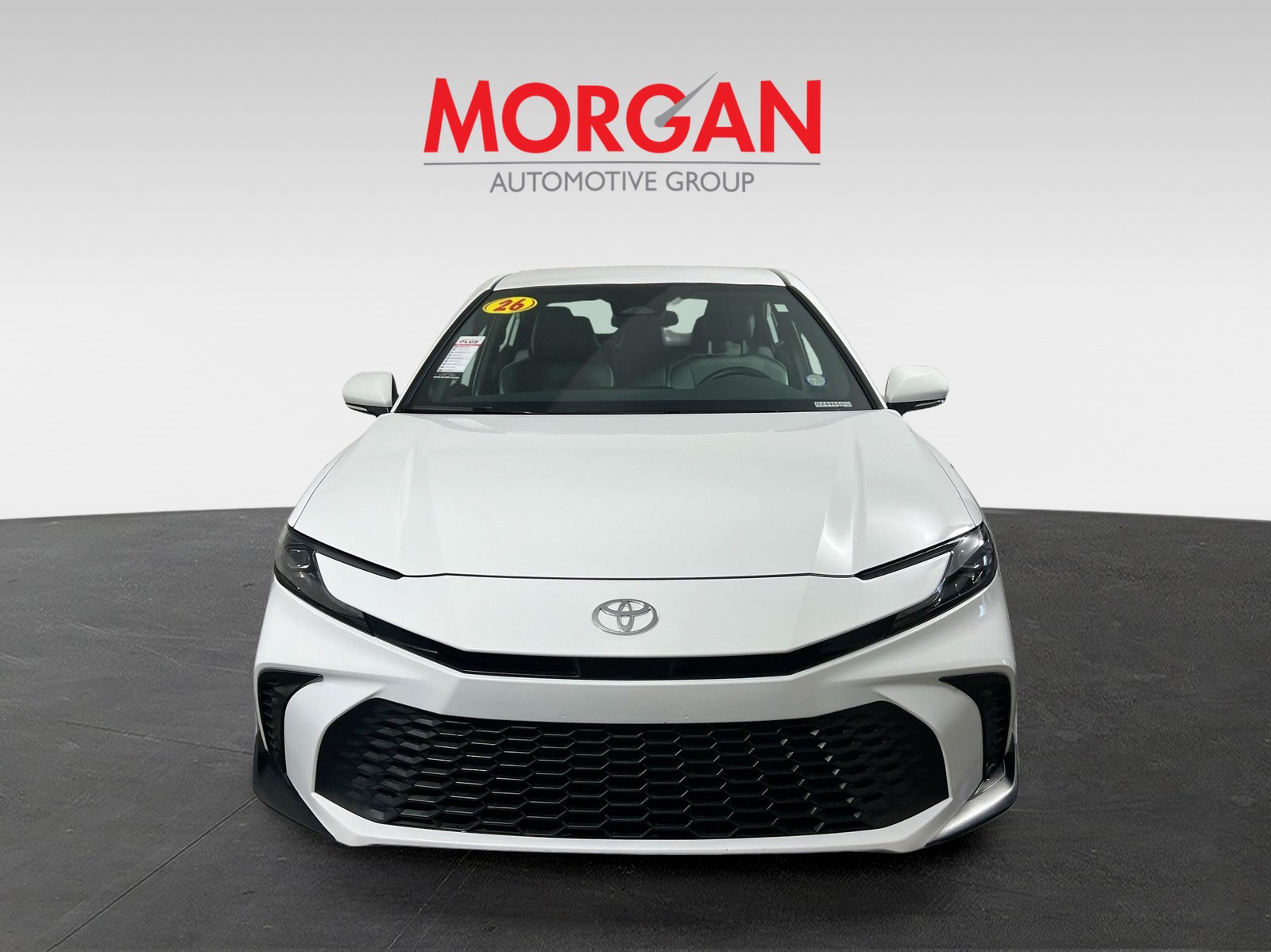 Used 2026 Ice Cap Toyota SE image 8