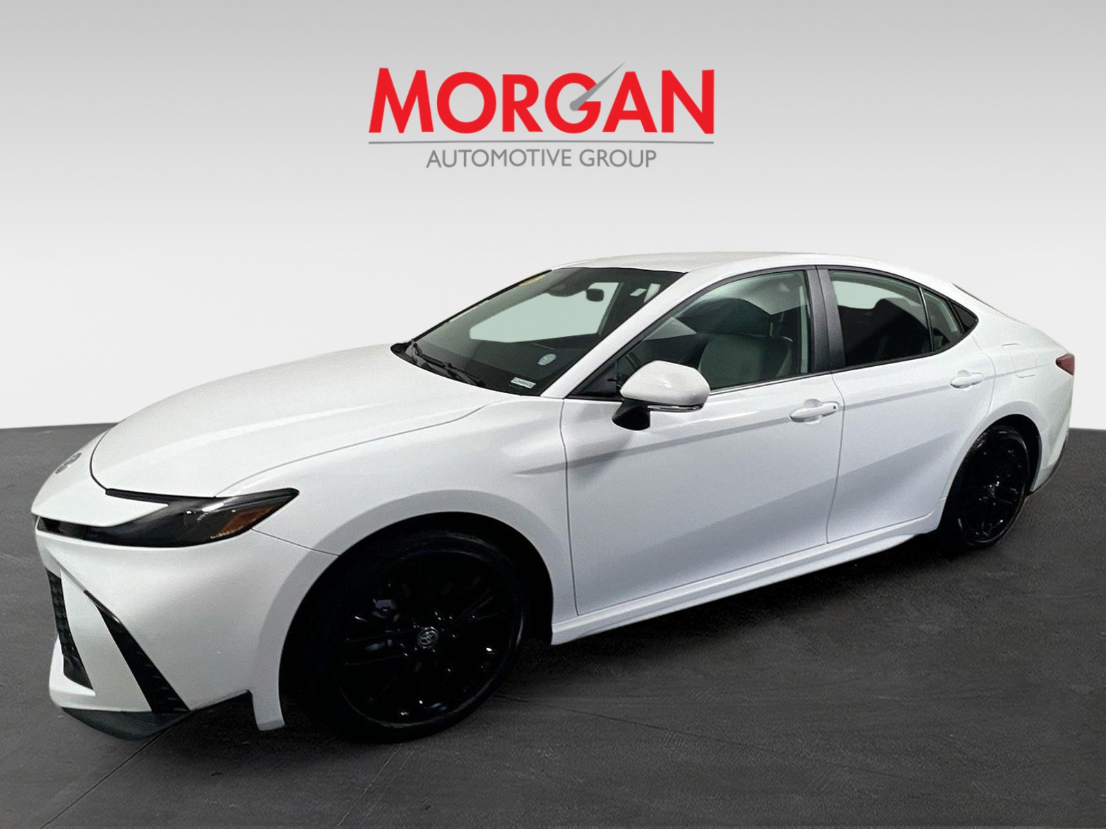Used 2026 Ice Cap Toyota SE image 7