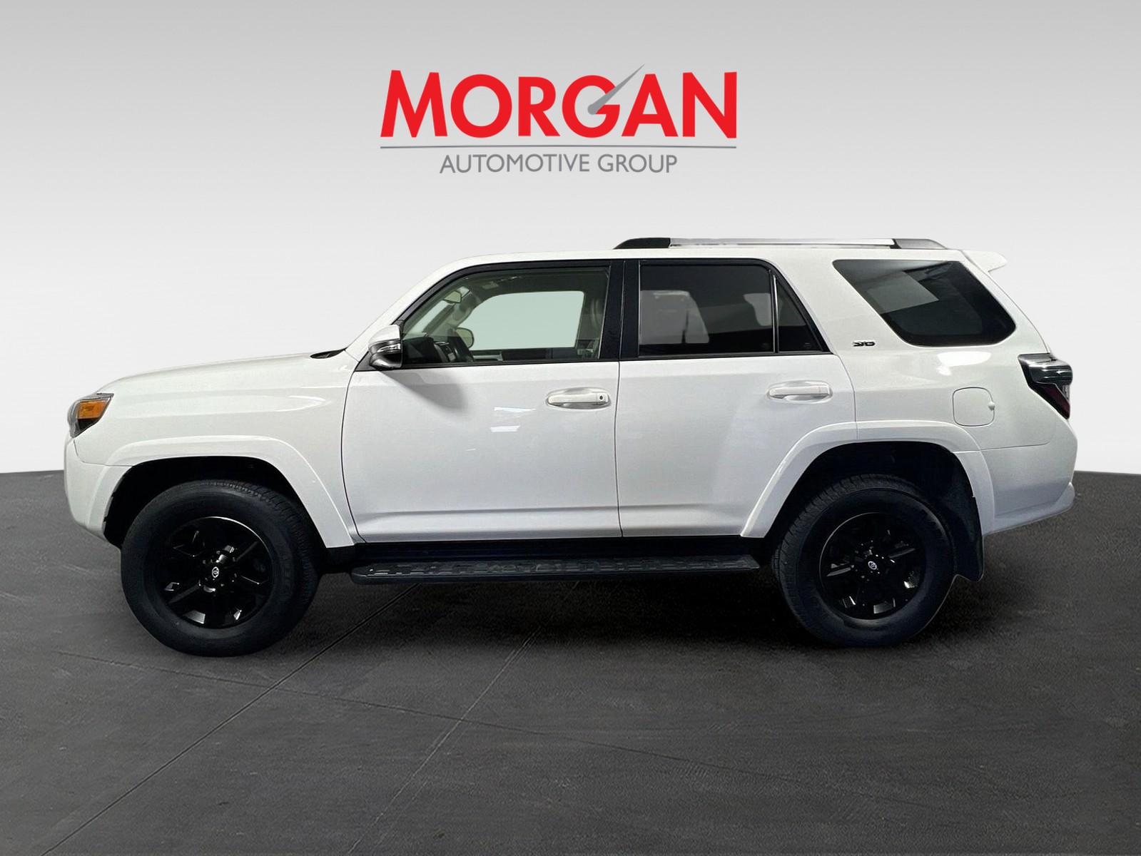 Used 2024 Ice Cap Toyota SR5 Premium image 6