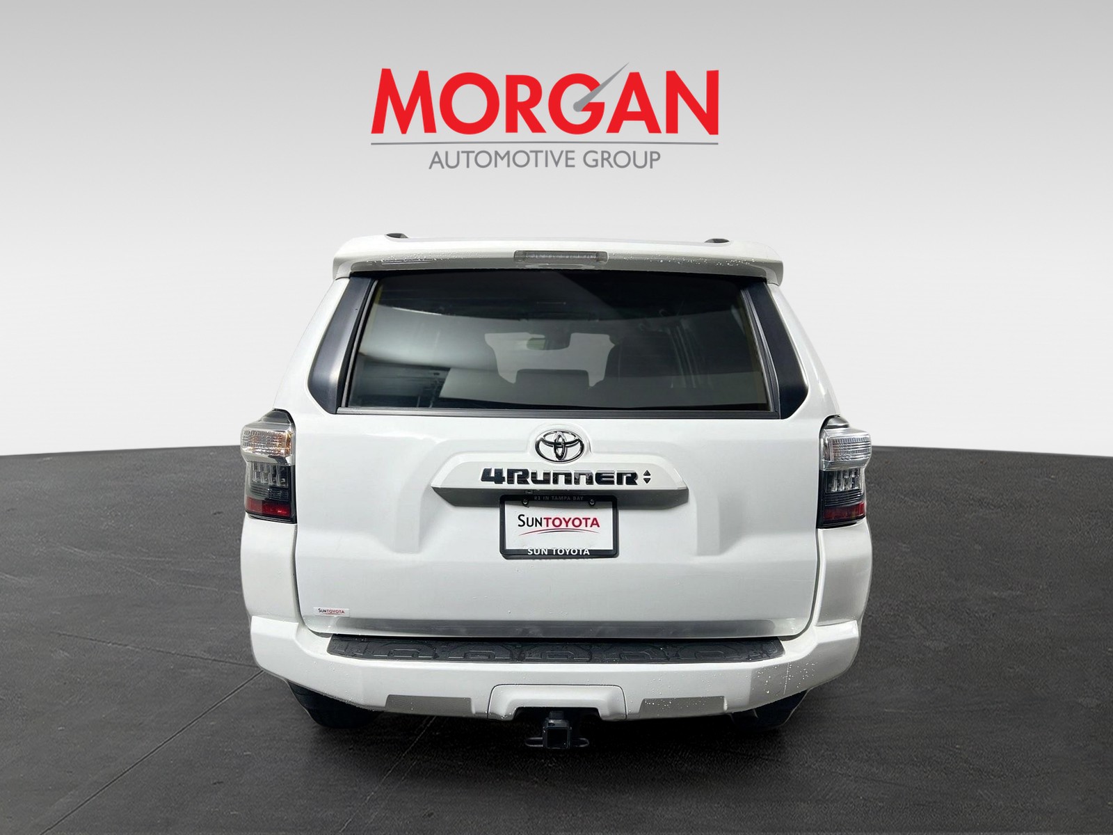 Used 2024 Ice Cap Toyota SR5 Premium image 4