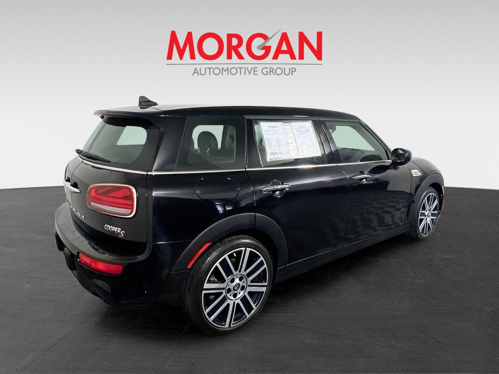 Used 2020 Midnight Black Metallic MINI Iconic image 3