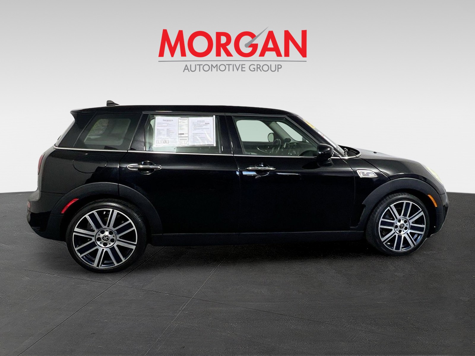 Used 2020 Midnight Black Metallic MINI Iconic image 2