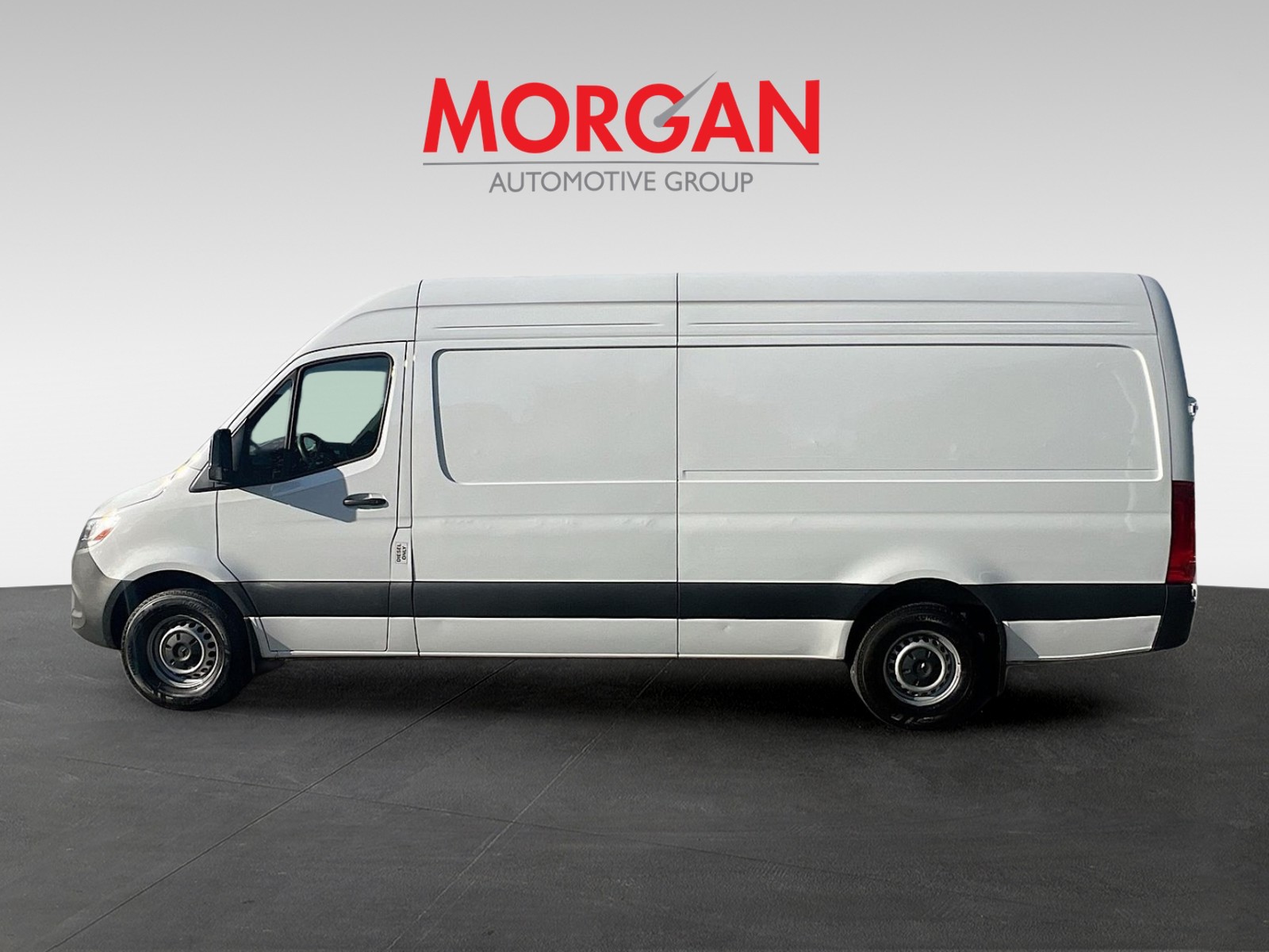 Used 2025 Grey White Mercedes-Benz Cargo 170 WB image 6