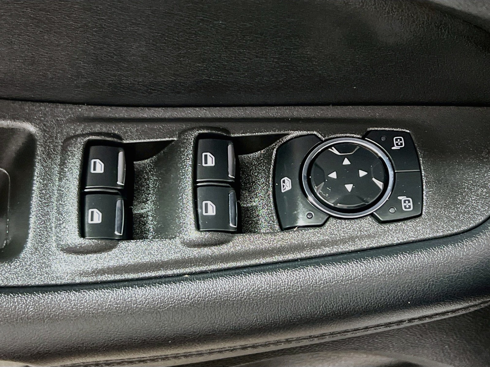 Used 2024 Carbonized Gray Metallic Ford SEL image 14