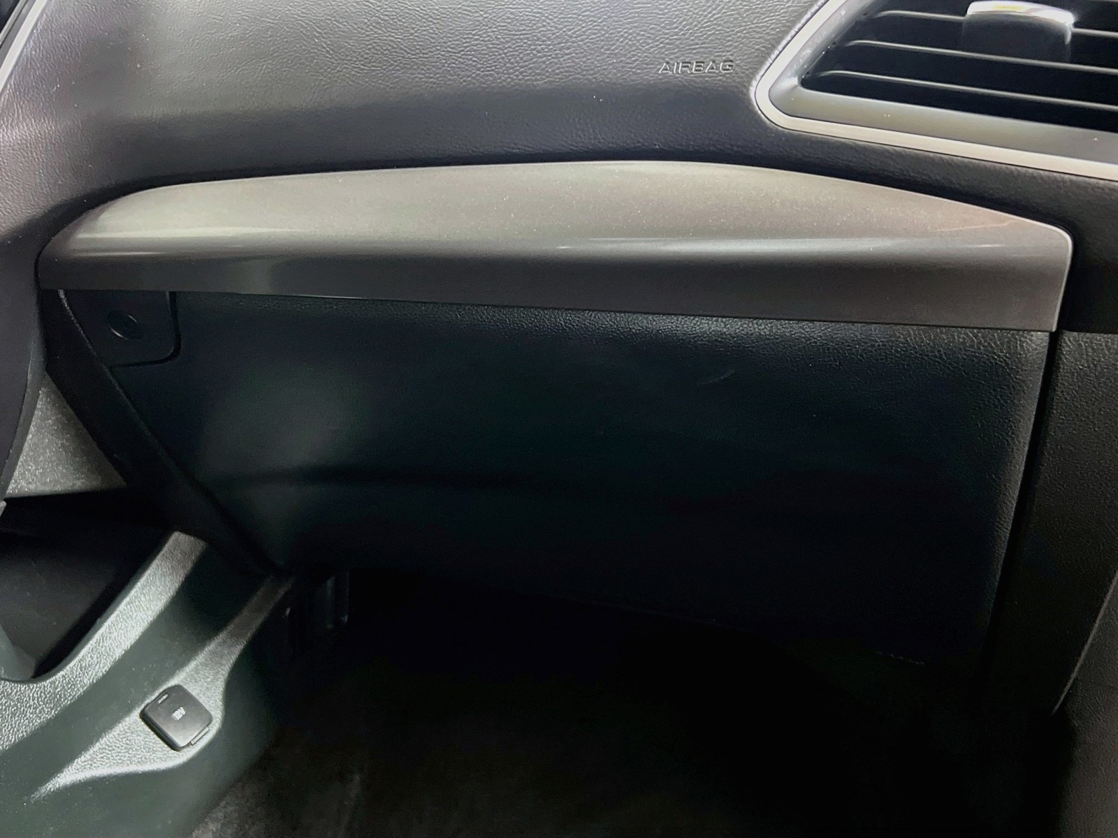 Used 2024 Carbonized Gray Metallic Ford SEL image 31