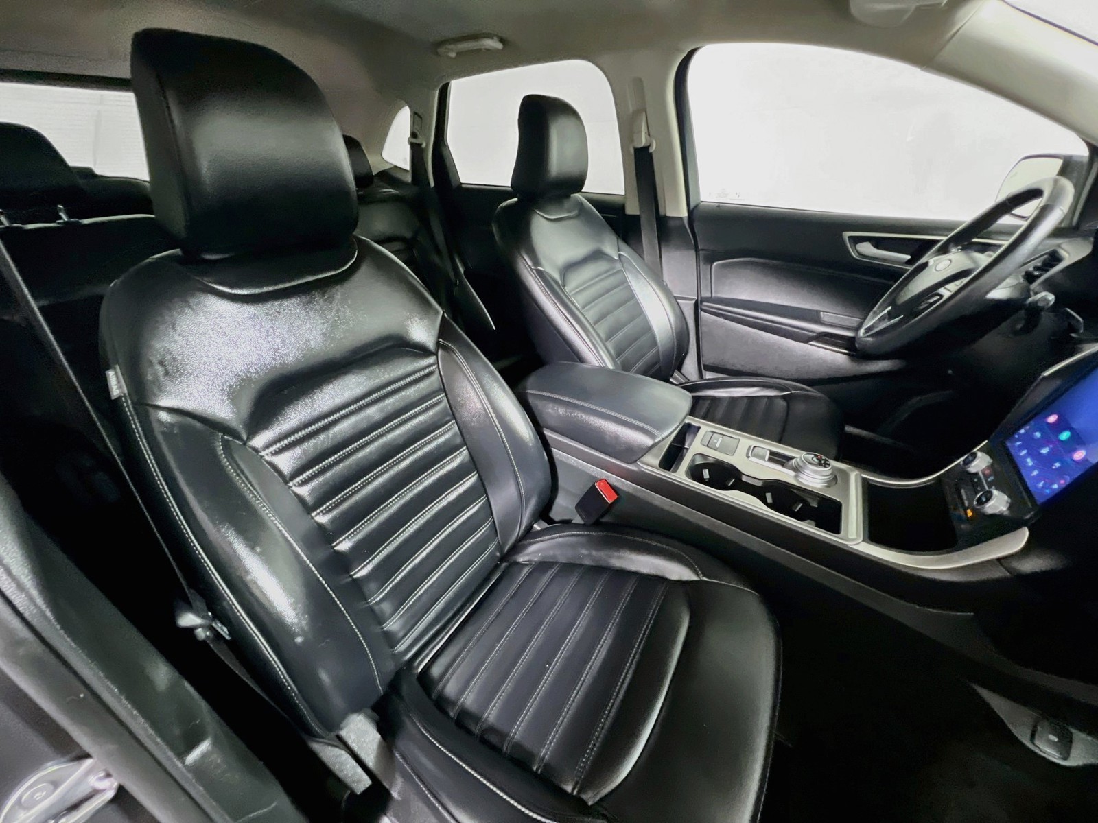 Used 2024 Carbonized Gray Metallic Ford SEL image 27