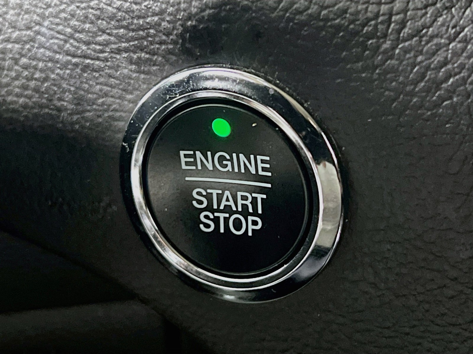 Used 2024 Carbonized Gray Metallic Ford SEL image 20