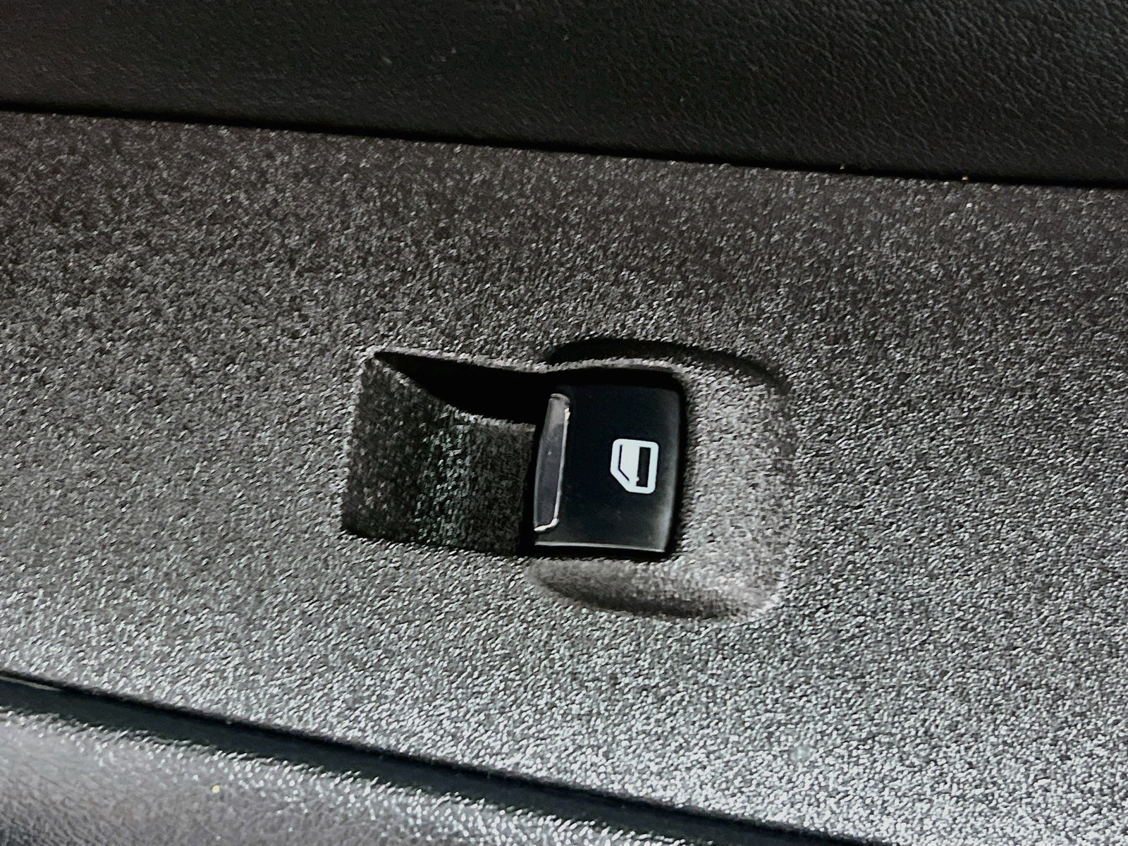 Used 2024 Carbonized Gray Metallic Ford SEL image 28