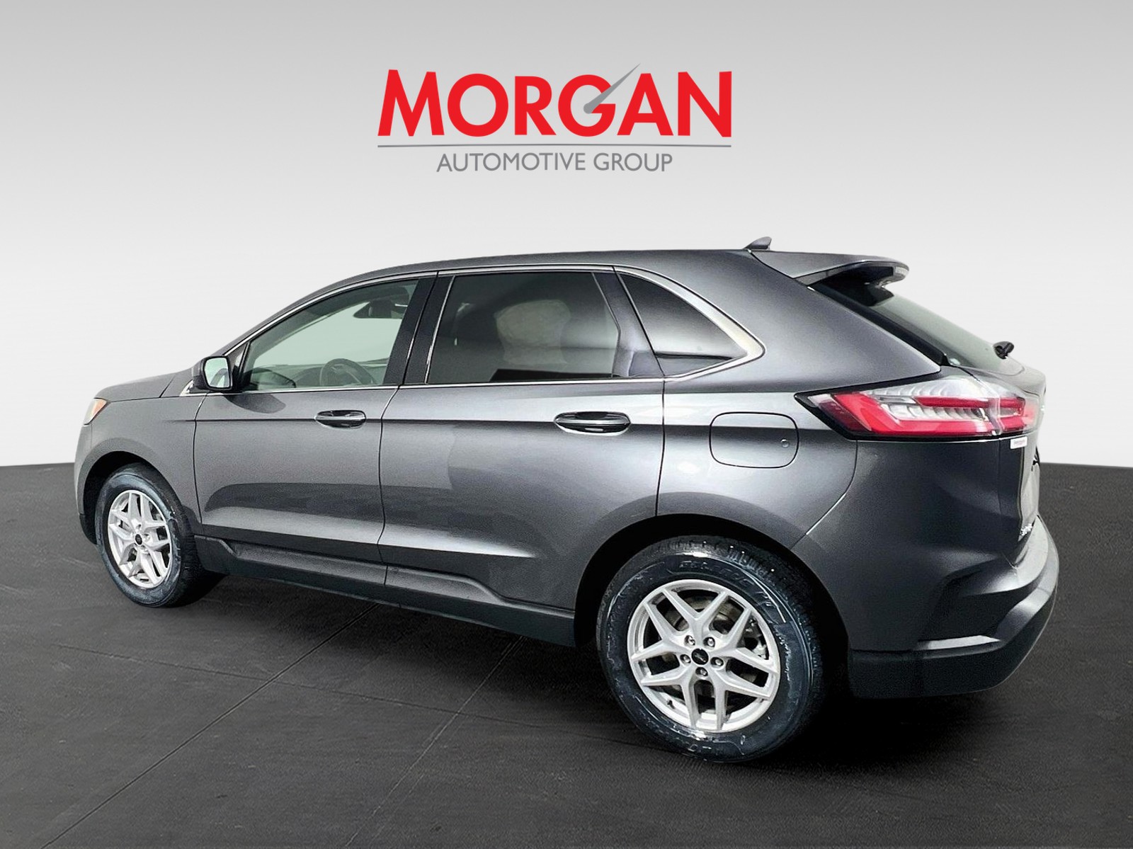 Used 2024 Carbonized Gray Metallic Ford SEL image 5