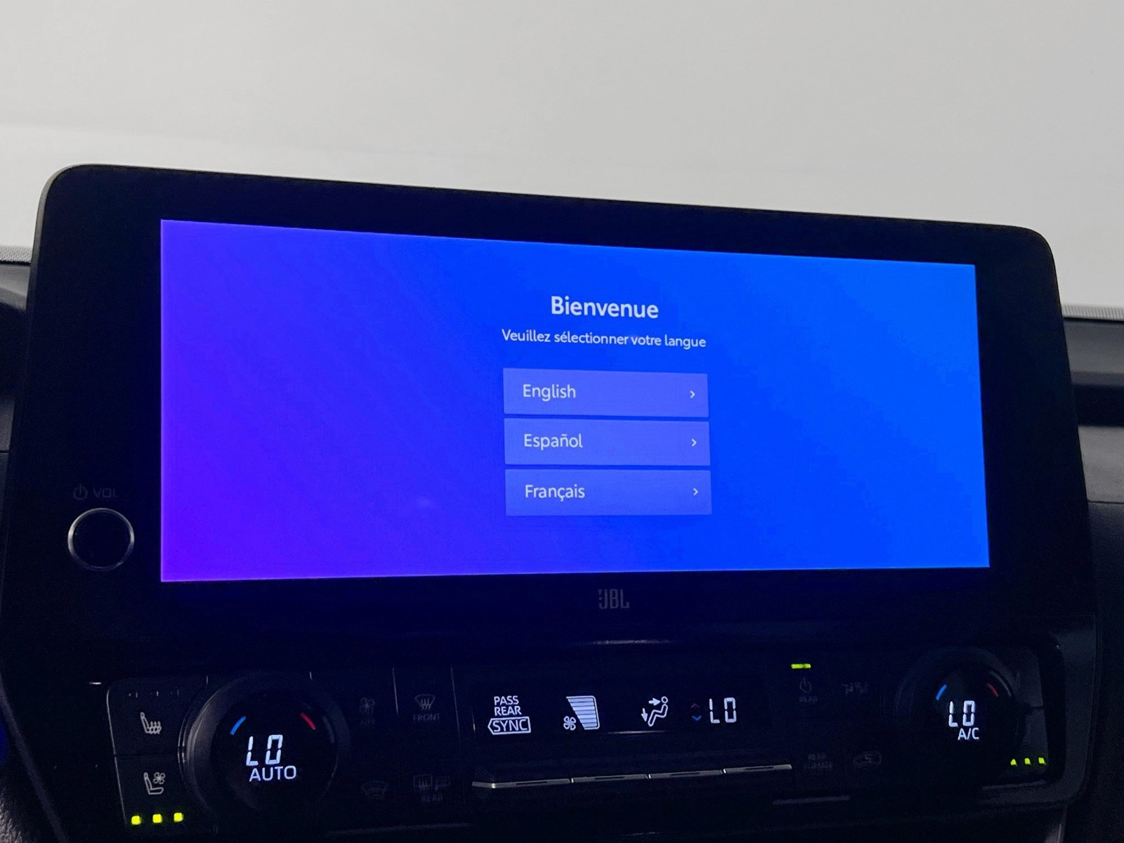 Used 2025 Wind Chill Pearl Toyota Limited image 24