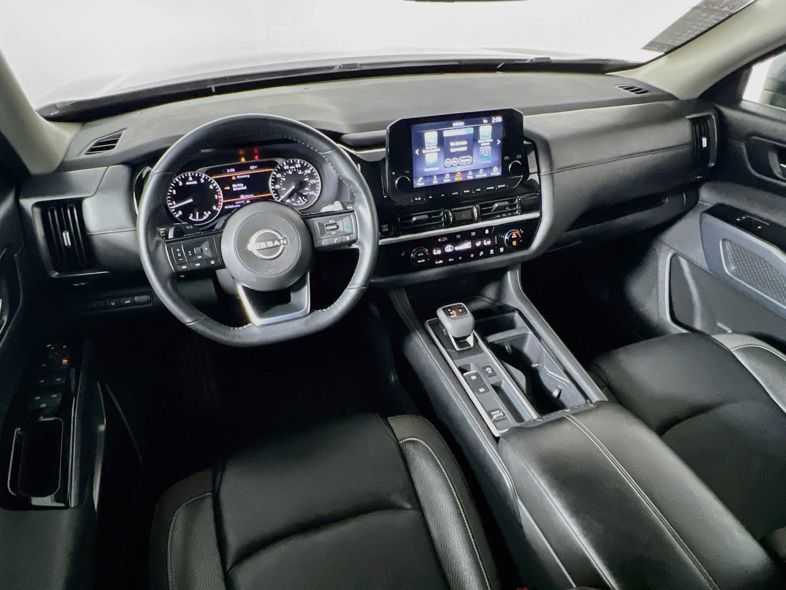 Used 2025 Gun Metallic Nissan SL image 26