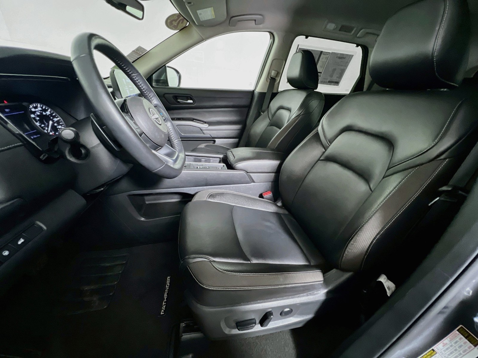 Used 2025 Gun Metallic Nissan SL image 12