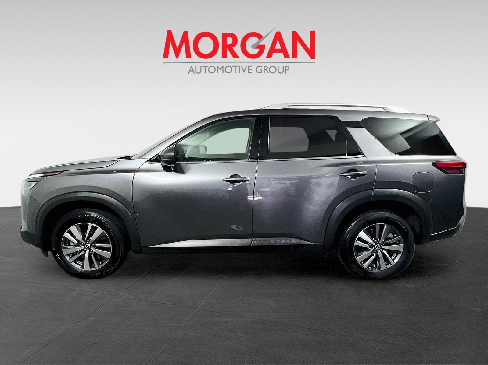 Used 2025 Gun Metallic Nissan SL image 6