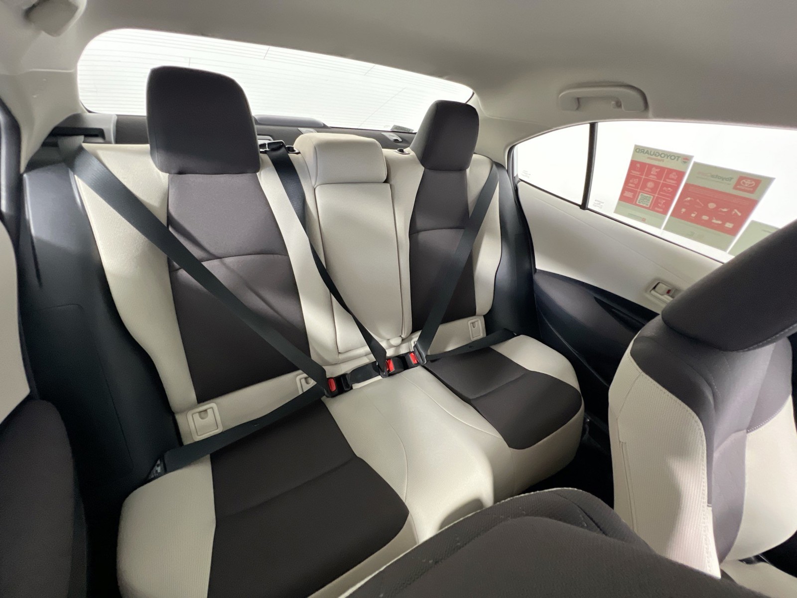 New 2026 Ice Cap Toyota LE image 27