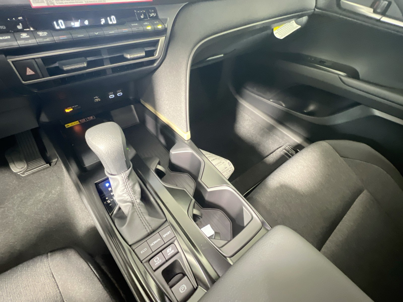 New 2026 Celestial Silver Metallic Toyota LE image 22