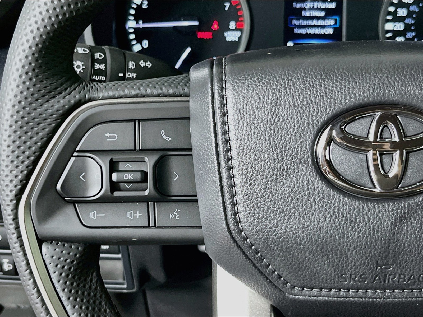 New 2026 Ice Cap Toyota SR5 image 14