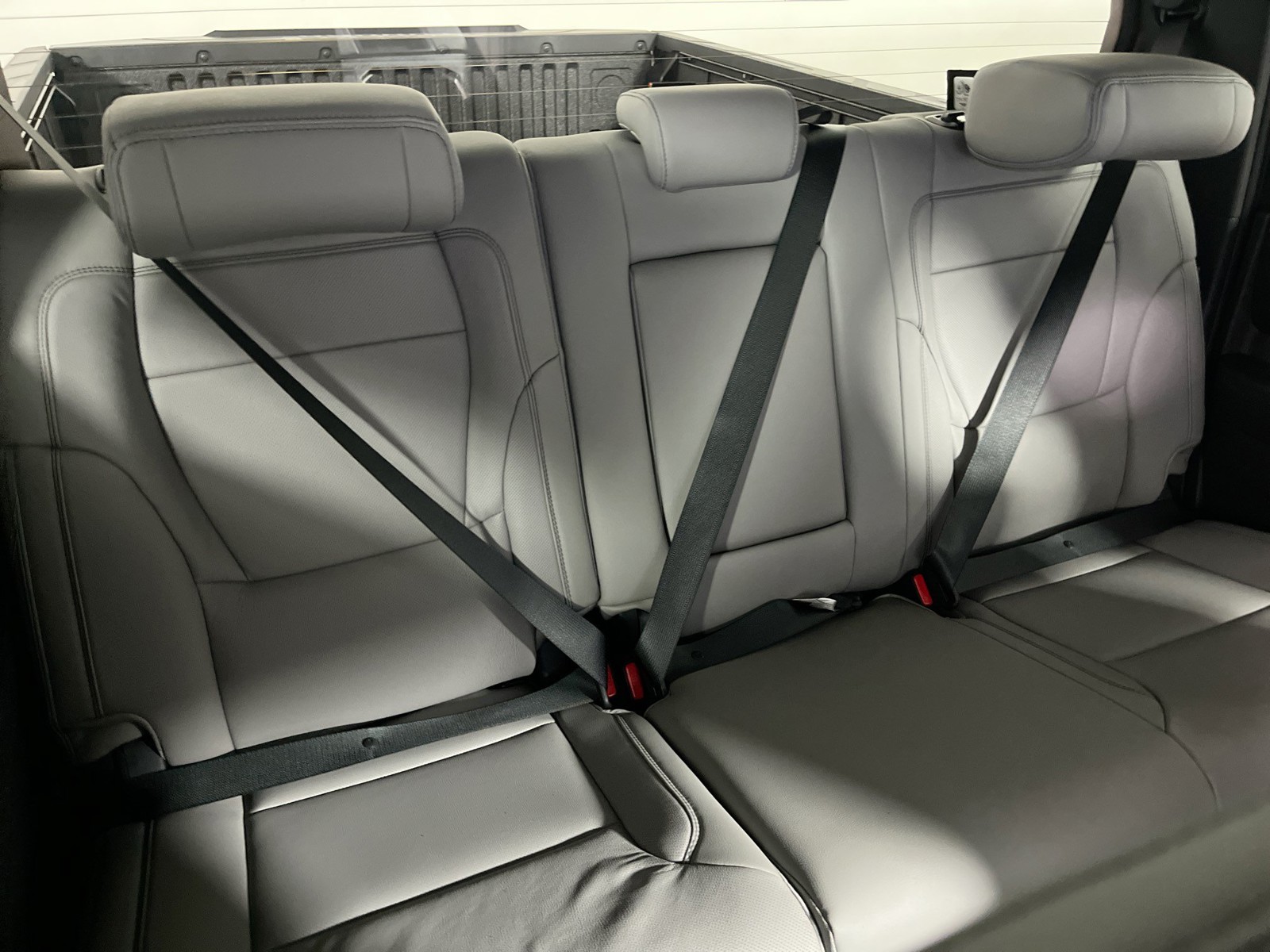 New 2026 Ice Cap Toyota SR5 image 27