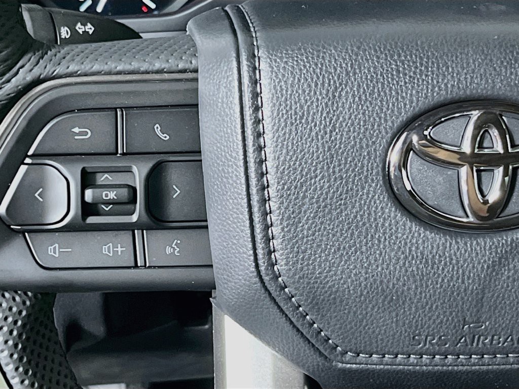 New 2026 Ice Cap Toyota SR5 image 14