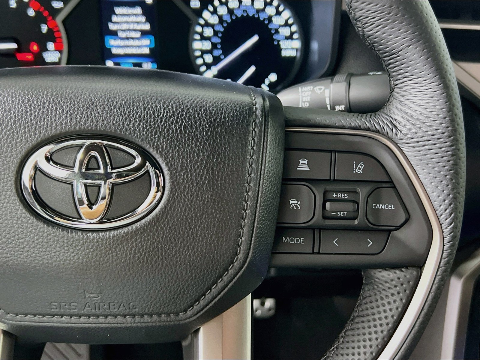 New 2026 Lunar Rock Toyota SR5 image 17