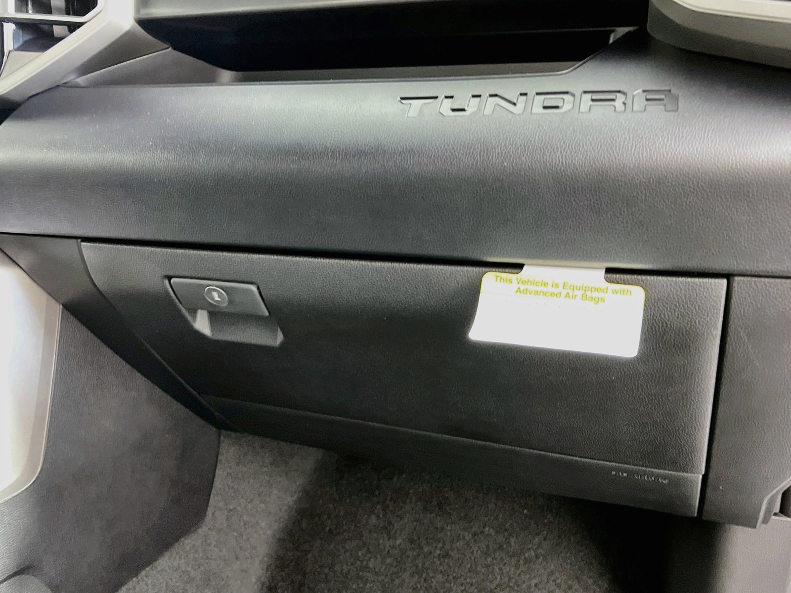 New 2026 Lunar Rock Toyota SR5 image 30