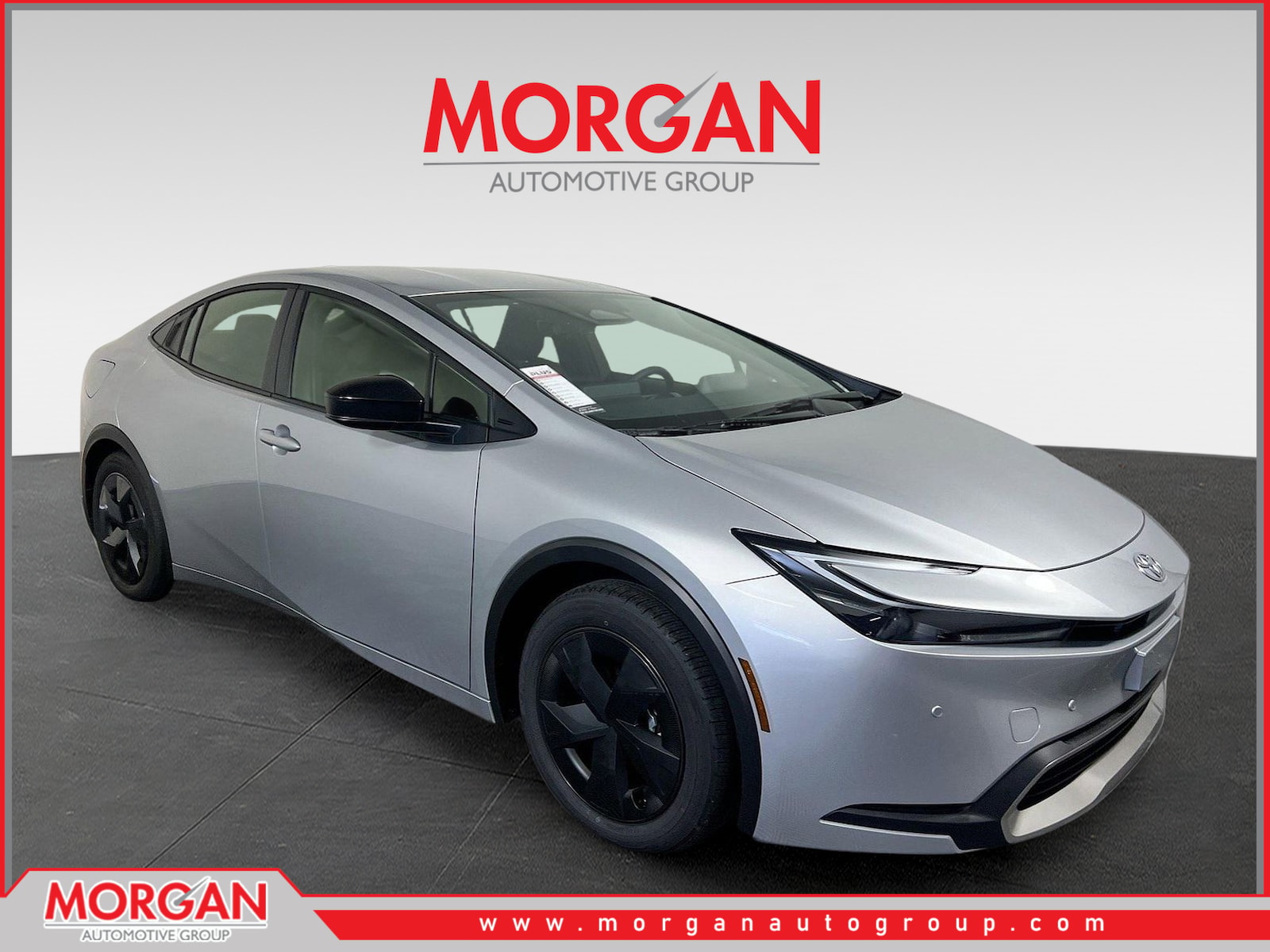 2026 Toyota Prius SE's photo