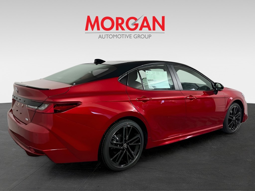 New 2027 Supersonic Red w/Midnight Black Metallic Roof Toyota XSE image 3