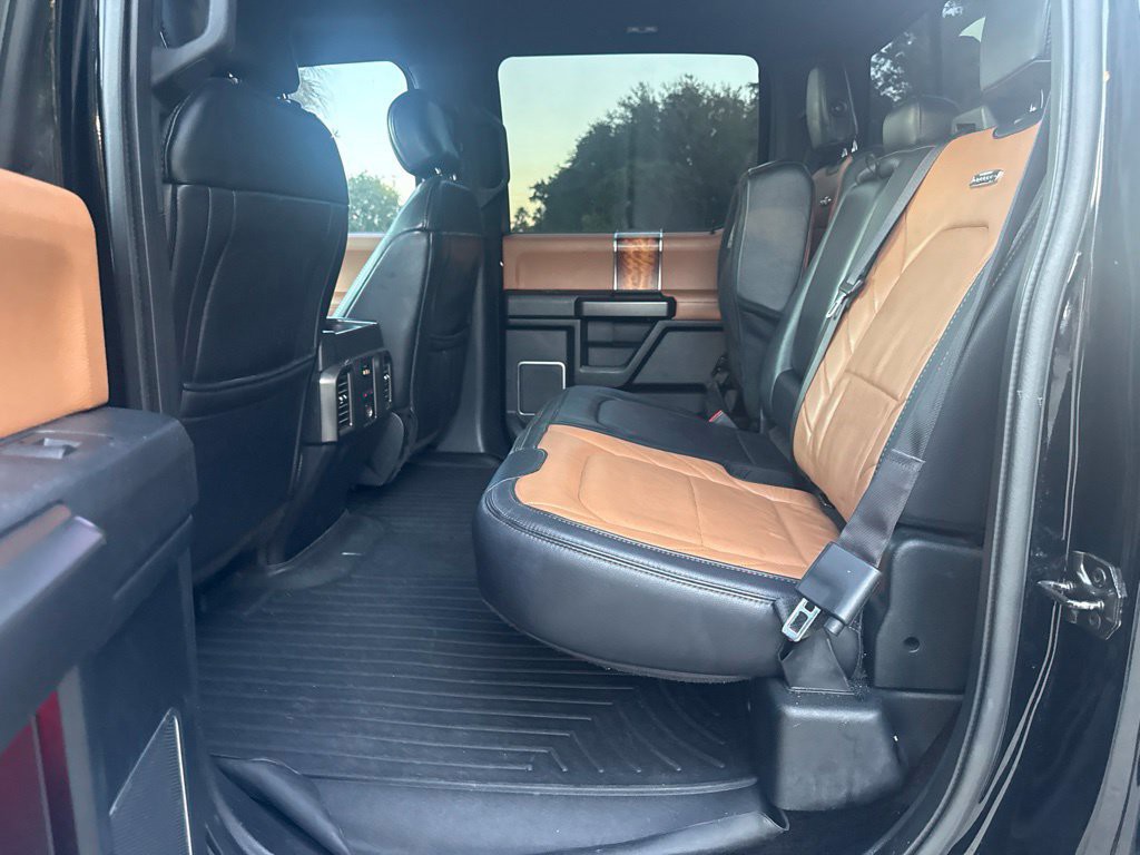 Used 2016 Shadow Black Ford Limited image 5