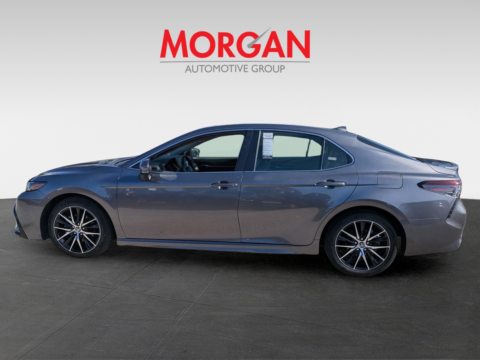 Used 2024 Predawn Gray Mica Toyota SE image 7