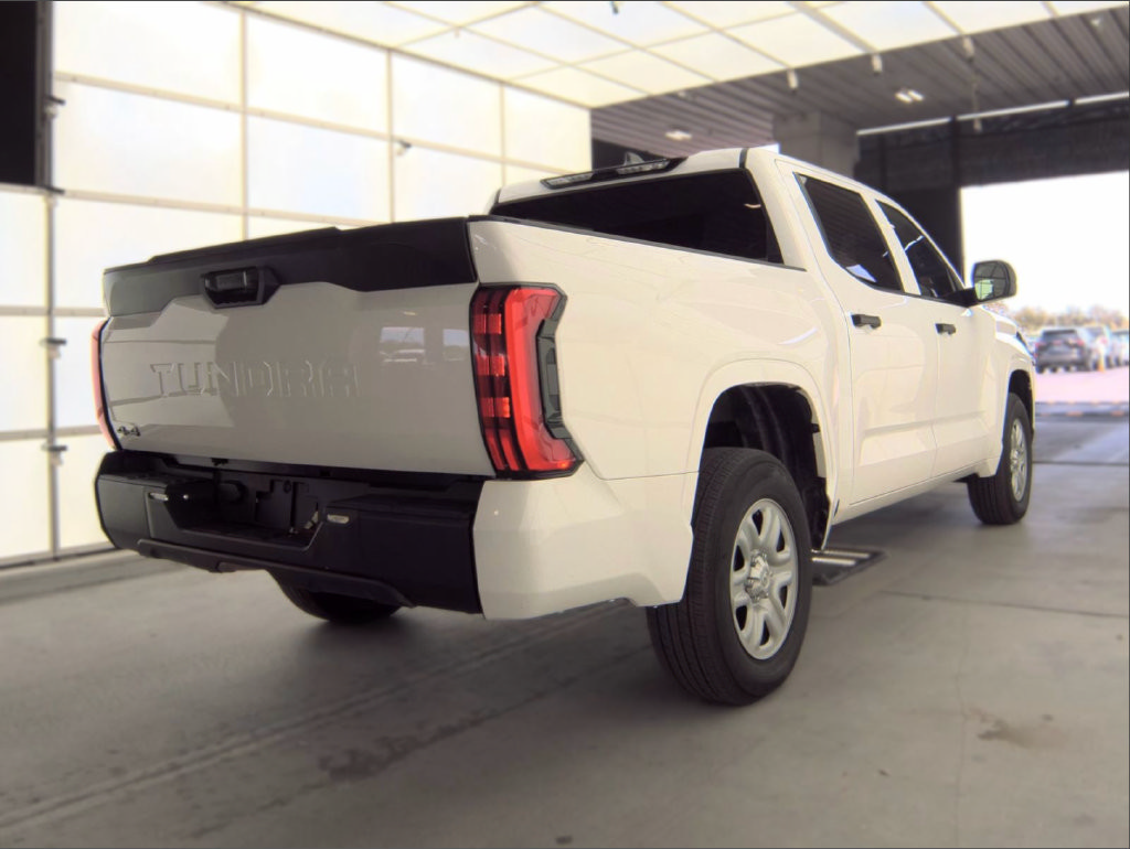 Used 2025 Ice Cap Toyota SR image 2