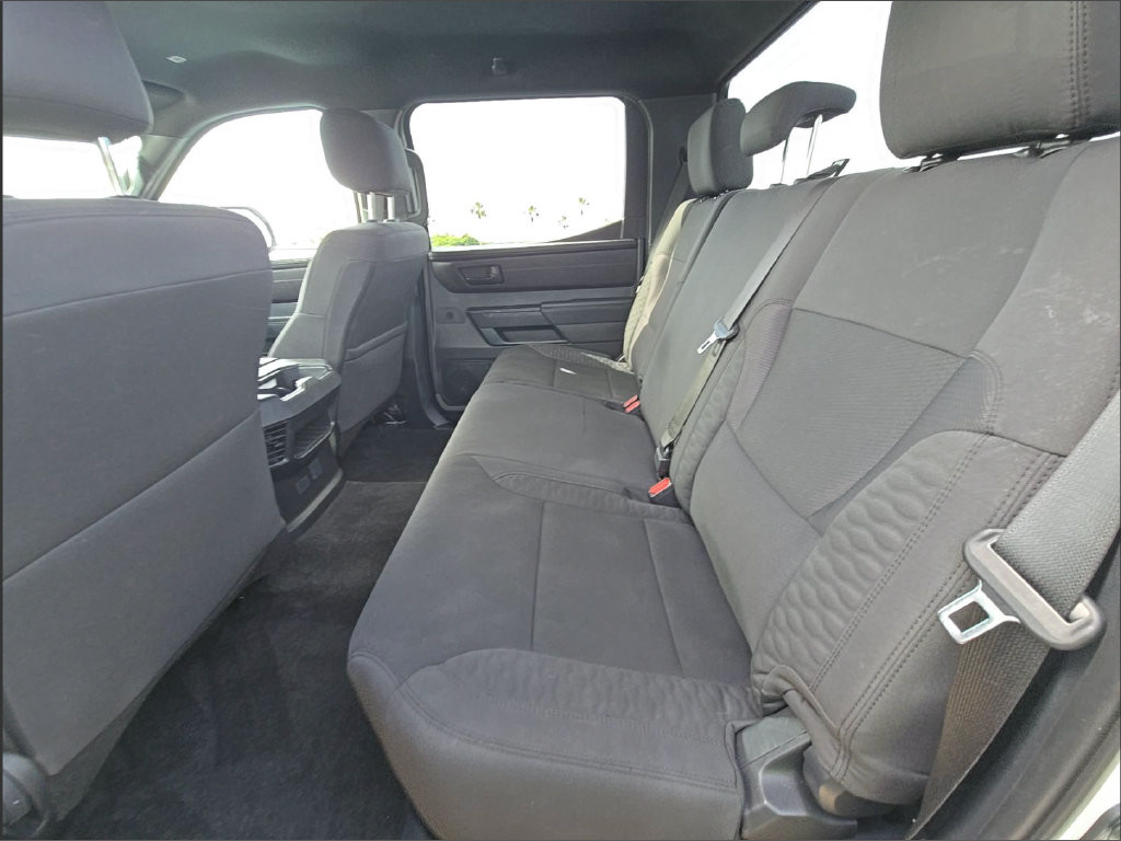 Used 2025 Ice Cap Toyota SR image 5