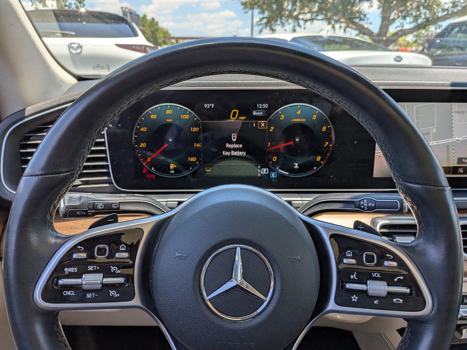 Used 2022 Black Mercedes-Benz GLE 350 image 27