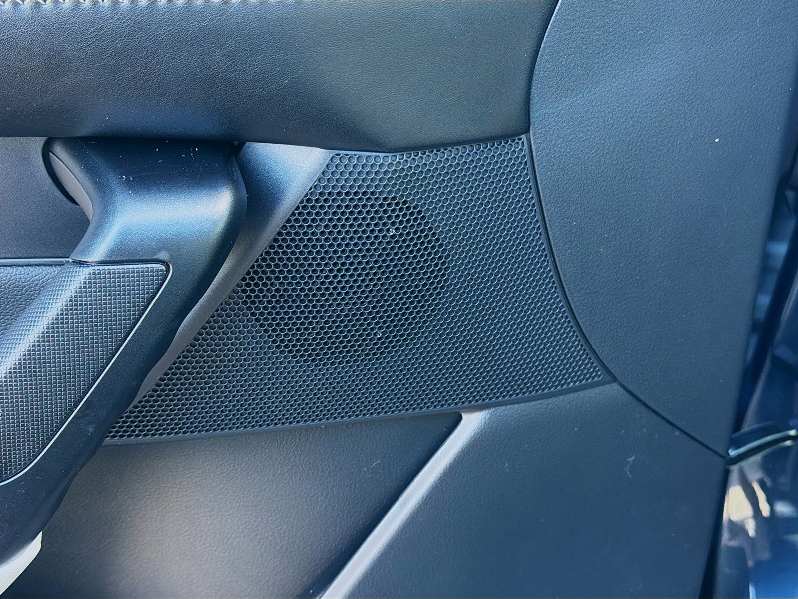 New 2026 Ingot Blue Metallic Mazda 2.5 Turbo Premium Plus image 24